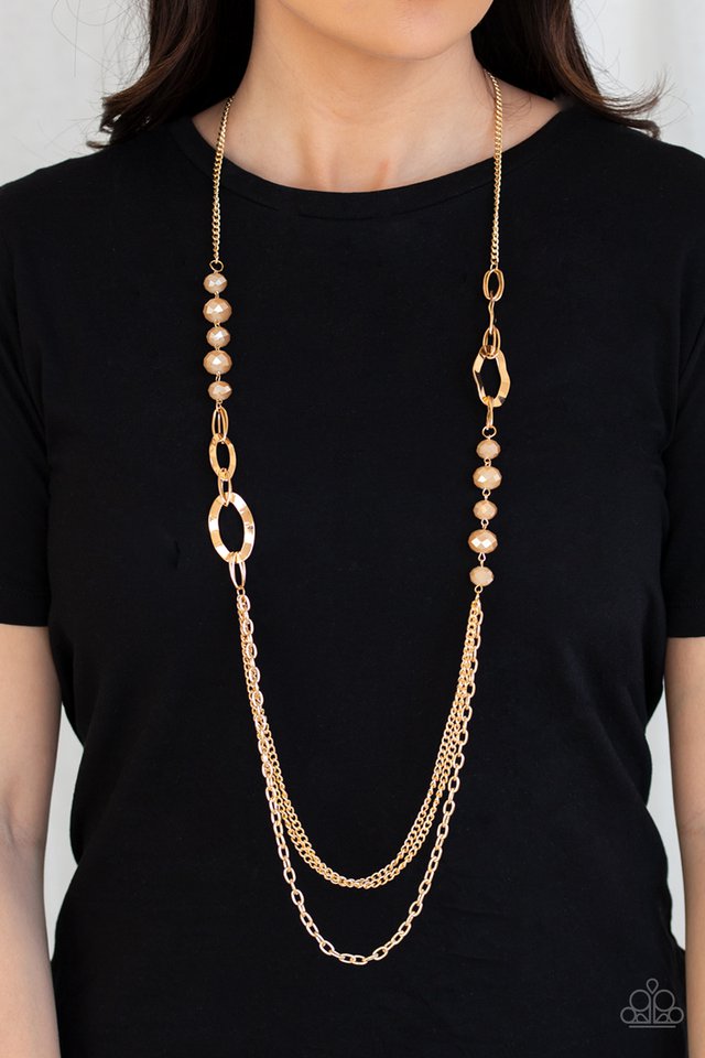 modern-girl-glam-gold-necklace-paparazzi-accessories