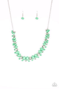 brags-to-riches-green-necklace-paparazzi-accessories