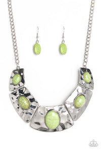 ruler-in-favor-green-necklace-paparazzi-accessories