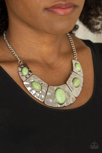 ruler-in-favor-green-necklace-paparazzi-accessories