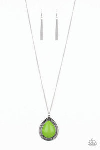 chroma-courageous-green-necklace-paparazzi-accessories