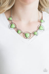 make-a-point-green-necklace-paparazzi-accessories