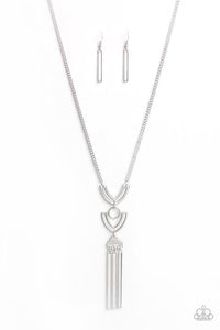 confidently-cleopatra-silver-necklace-paparazzi-accessories