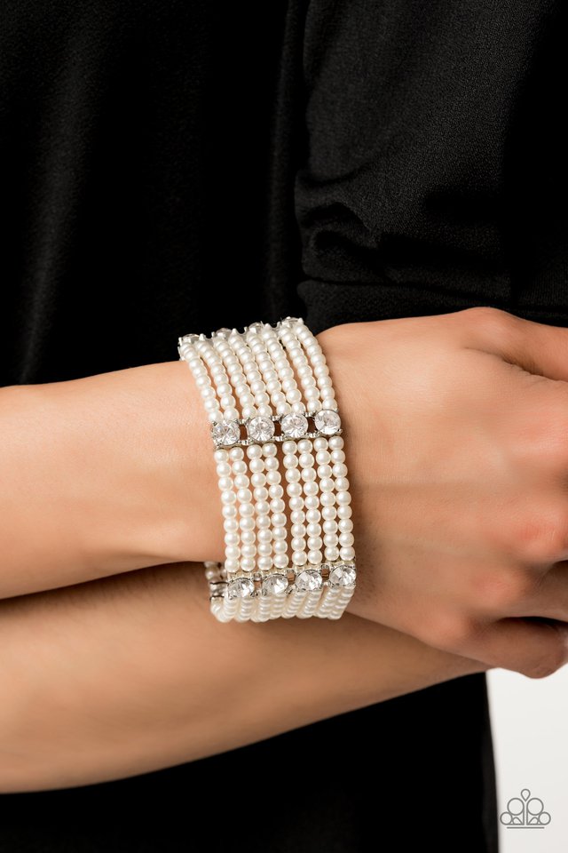 get-in-line-white-bracelet-paparazzi-accessories