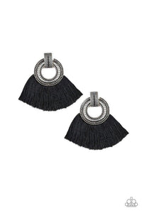 i-am-spartacus-black-earrings-paparazzi-accessories