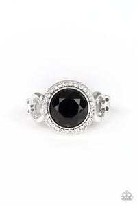its-gonna-glow!-black-ring-paparazzi-accessories