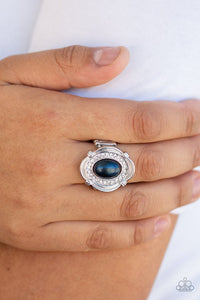 titanic-twinkle-blue-ring-paparazzi-accessories