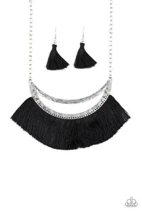 the-mane-event-black-necklace-paparazzi-accessories