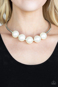 welcome-to-wall-street-white-necklace-paparazzi-accessories