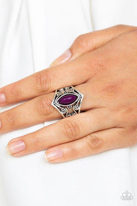 roamin-rogue-purple-ring-paparazzi-accessories
