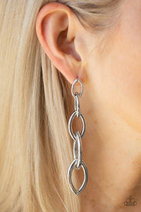 street-spunk-silver-earrings-paparazzi-accessories