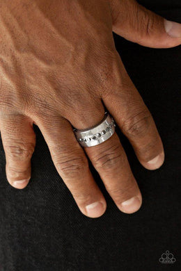 reigning-champ-silver-ring