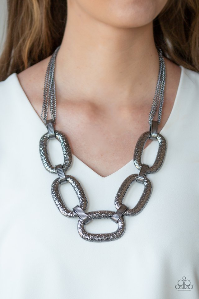 take-charge-black-necklace-paparazzi-accessories