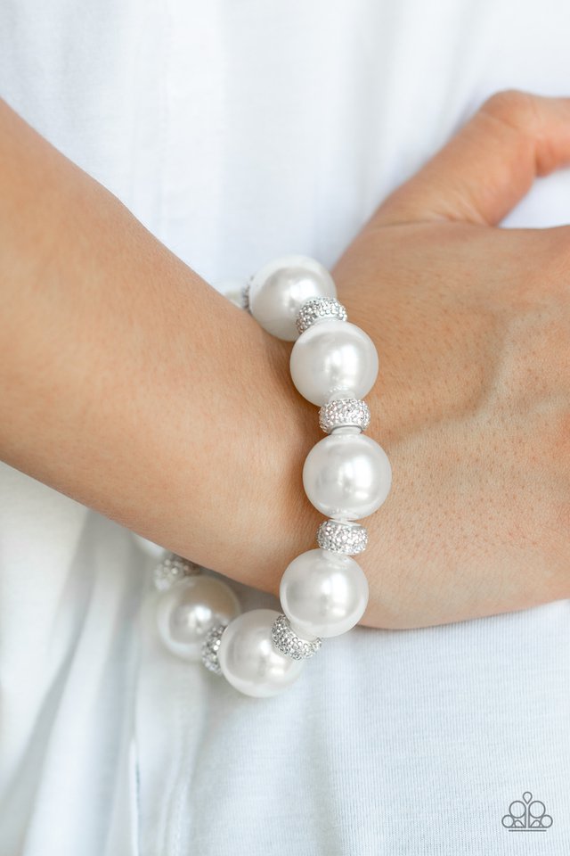 extra-elegant-white-bracelet-paparazzi-accessories