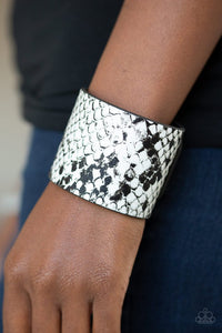whats-hiss-is-mine-white-bracelet-paparazzi-accessories