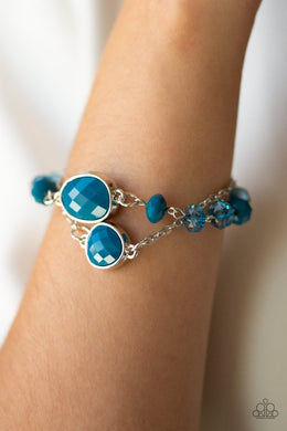 crowd-pleaser-blue-bracelet-paparazzi-accessories