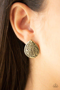 seasonal-bliss-brass-post-earrings