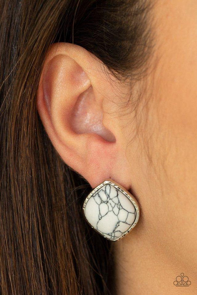 marble-marvel-white-post-earrings