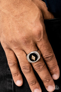 Alumni - Black Ring - Paparazzi Accessories