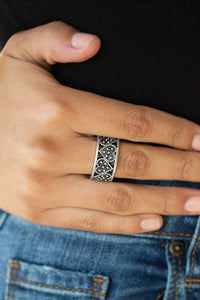 better-together-silver-ring-paparazzi-accessories
