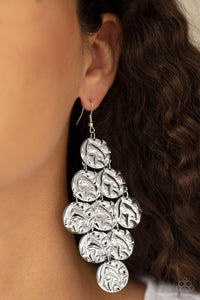 Metro Trend - Silver Earrings - Paparazzi Accessories - Sassysblingandthings