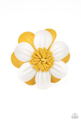 merry-magnolia-yellow-hair-clip-paparazzi-accessories