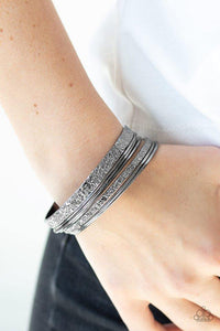 full-circle-black-bracelet-paparazzi-accessories