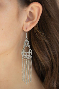 insane-chain-silver-earrings-paparazzi-accessories