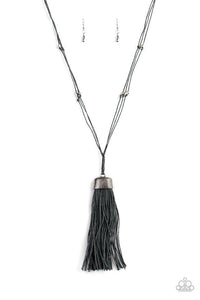Brush It Off - Silver Necklace - Paparazzi Accessories - Sassysblingandthings