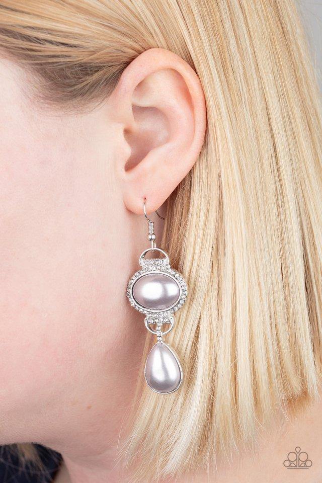 icy-shimmer-silver-earrings