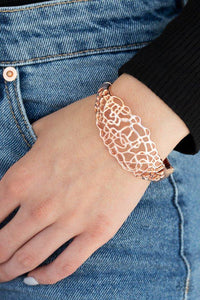 airy-asymmetry-rose-gold-bracelet