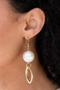 big-spender-shimmer-gold-earrings