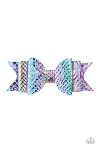 BOW Your Mind - Blue Hair Clip - Paparazzi Accessories - Sassysblingandthings