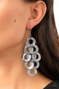 scattered-shimmer-black-earrings