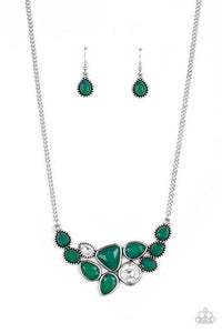 Breathtaking Brilliance - Green Necklace - Paparazzi Accessories - Sassysblingandthings