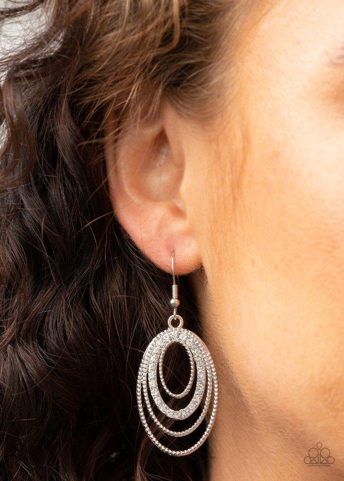 date-night-diva-white-earrings
