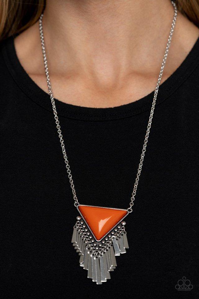 badlands-bonanza-orange-necklace
