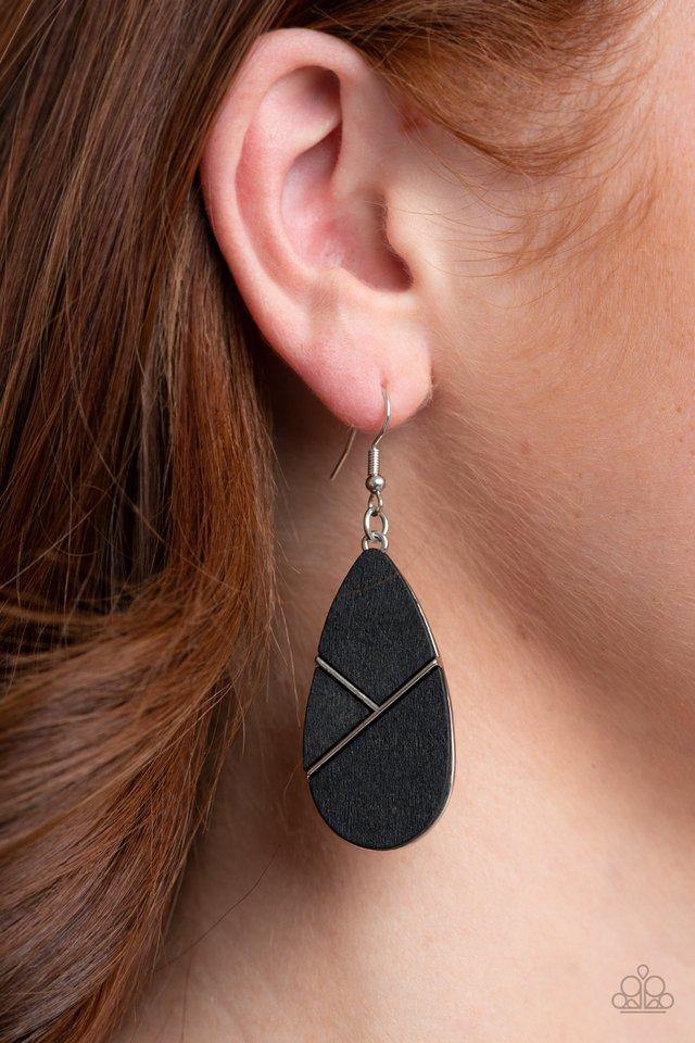 sequoia-forest-black-earrings