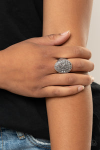 Test Your LUXE - Silver Ring - Paparazzi Accessories