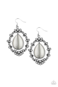 icy-eden-white-earrings