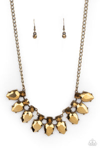 extra-enticing-brass-necklace-paparazzi-accessories