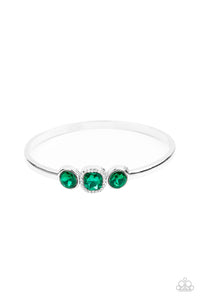 royal-demands-green-bracelet-paparazzi-accessories