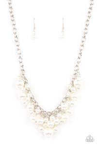 down-for-the-countess-white-necklace-paparazzi-accessories