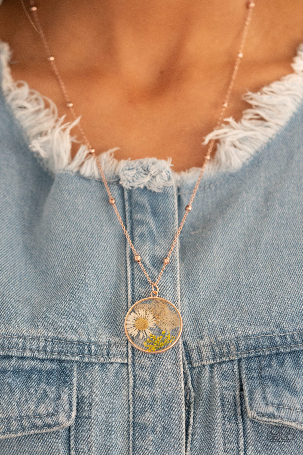 Floral Embrace - Rose Gold Necklace - Paparazzi Accessories