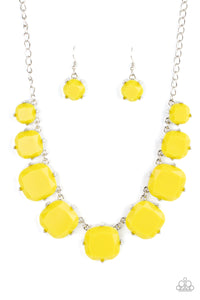 prismatic-prima-donna-yellow-necklace-paparazzi-accessories