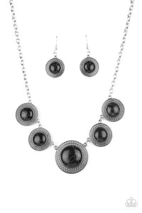 circle-the-wagons-black-necklace-paparazzi-accessories