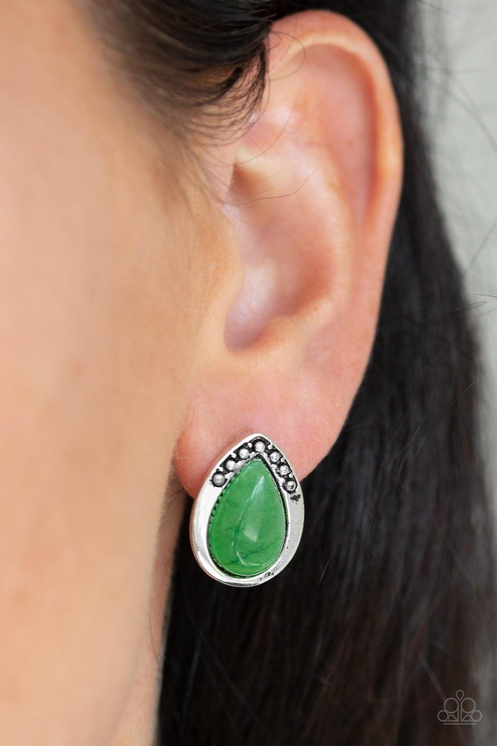 Stone Spectacular - Green Earrings - Paparazzi Accessories - Sassysblingandthings