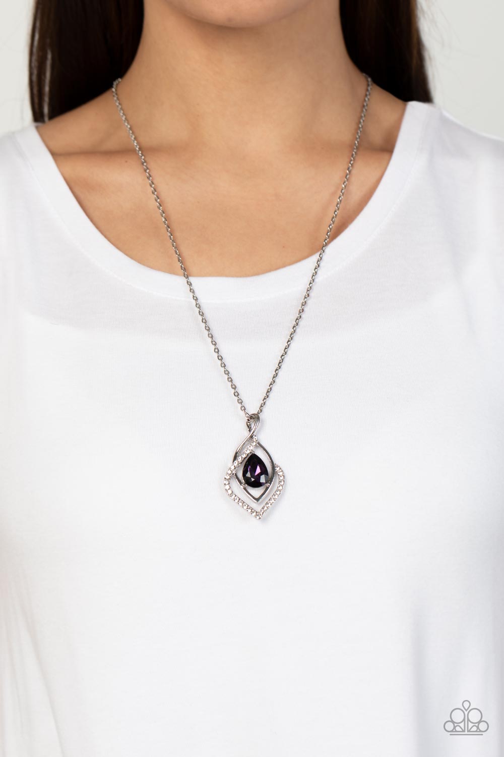 Dauntless Demure - Purple Necklace - Paparazzi Accessories