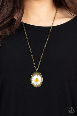 Prairie Passion - Brass Necklace - Paparazzi Accessories