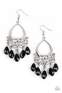 famous-fashionista-black-earrings-paparazzi-accessories